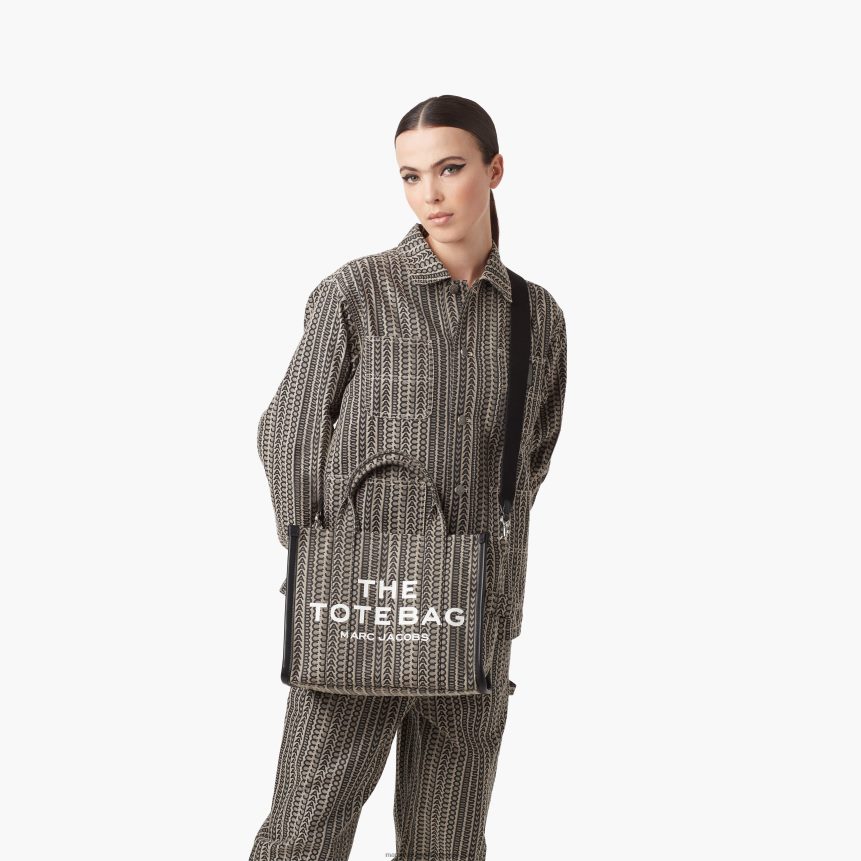 de medium draagtas met monogramMarc JacobsBBN88Z85